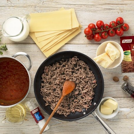 Krok 2 - Lasagne z sezonową sałatą z oliwą z oliwek foto