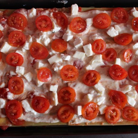 Krok 3 - Lasagne ze szpinakiem, pomidorami, fetą i skórką pomarańczową foto