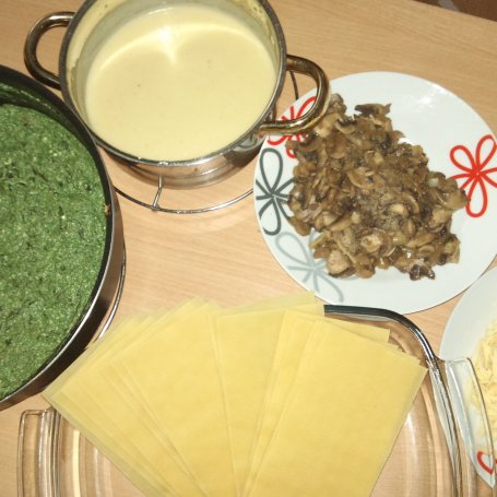 Krok 3 - Lasagne ze szpinakiem foto