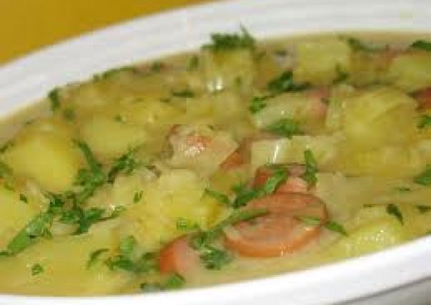 Fotografia przedstawiająca Łatwa zupa z porów
