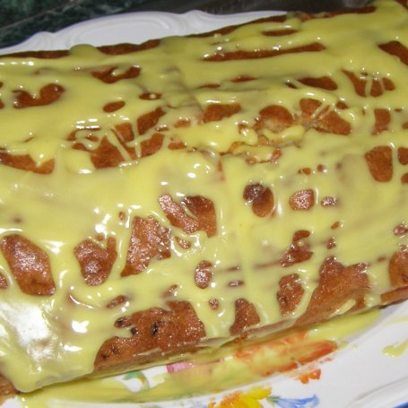 Krok 5 - łatwe i smaczne ciasto ucierane z porzeczkami... foto