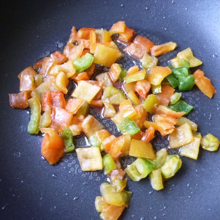 Krok 1 - Łazanki z gotowanym mięsem i warzywami  foto