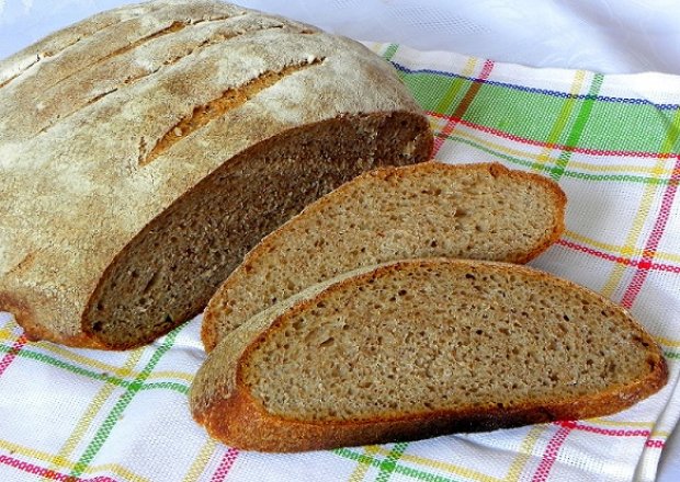 Fotografia przedstawiająca Lees Sourdough - chleb na zakwasie