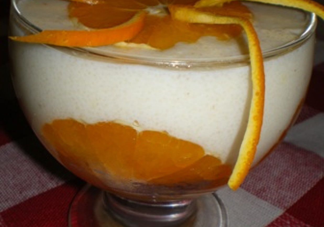 Legumina z kaszy manny i pomarańczy foto