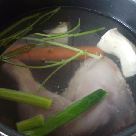 Krok 1 - Lekka zupa ogórkowo ryżowa foto