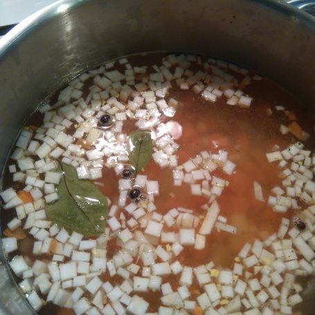 Krok 3 - Lekka zupa z jaglaną i mangoldem foto