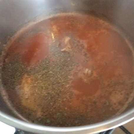 Krok 5 - Lekka zupka z pomidorową nutą -zaserwowana z roszponką :) foto