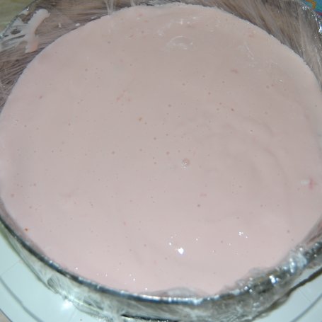 Krok 2 - Lekki torcik jogurtowy z pianką cytrynową foto