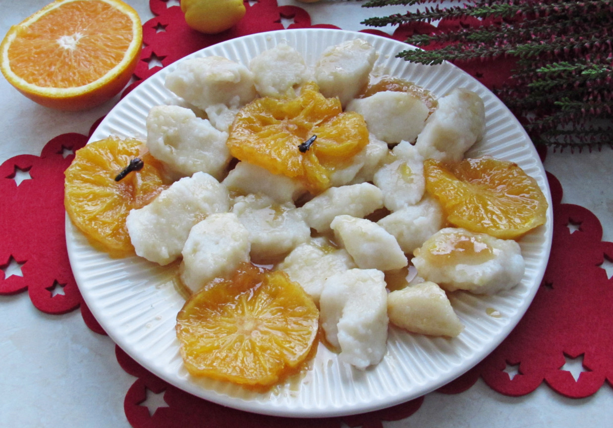 Leniwe z karmelizowaną pomarańczą foto