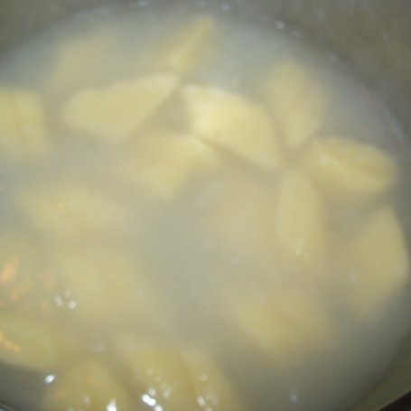 Krok 6 - Leniwe z ziemniakami  i serem foto