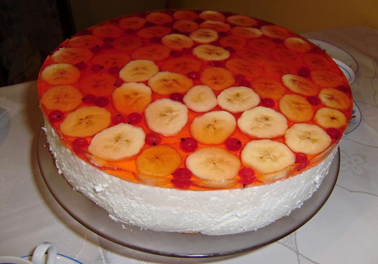 Letni torcik serowy z galaretką foto