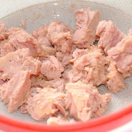 Krok 2 - Letnia sałatka z botwinką i tuńczykiem foto
