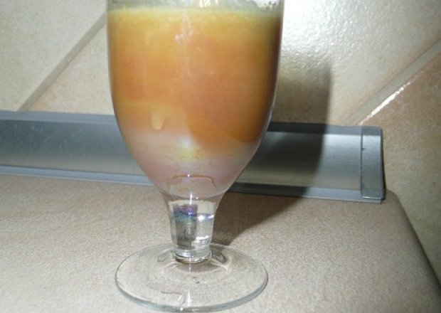 Fotografia przedstawiająca Likier kawowy z nutą wanilii w większej porcji
