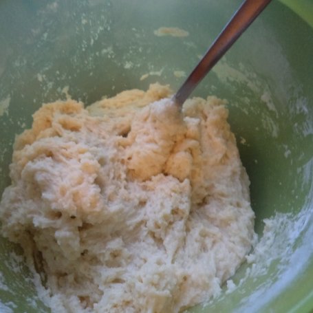 Krok 5 - Limonkowe muffinki na jogurcie naturalnym :) foto
