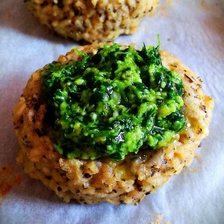 Krok 6 - Łódeczki ryżowe z zielonym pesto foto