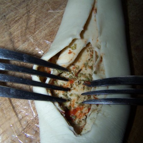 Krok 2 - łódki z ciasta francuskiego z tofu foto