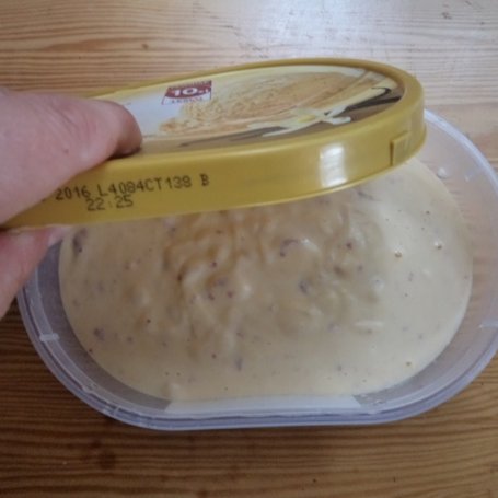 Krok 13 - LODY DOMOWE WANILIOWO-RÓŻANE foto
