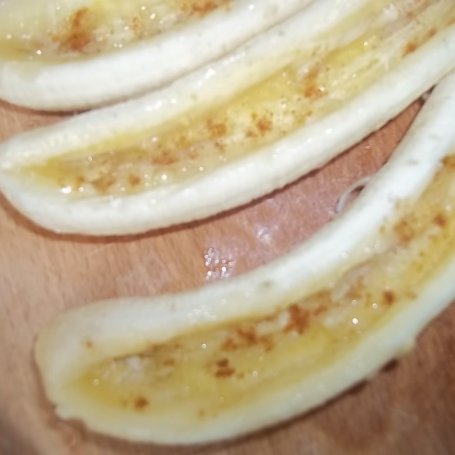 Krok 1 - Lody grillowane w bananach z chili i miętą foto