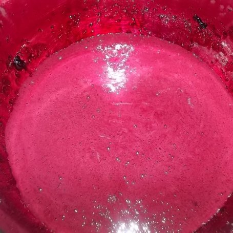 Krok 2 - Lody jagodowe foto