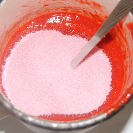 Krok 1 - „Lody” truskawkowe foto