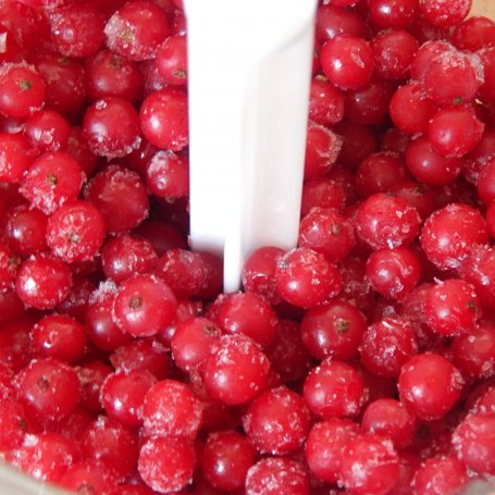 Krok 1 - Lody z czerwonych porzeczek foto