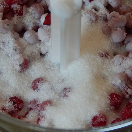 Krok 3 - Lody z czerwonych porzeczek foto