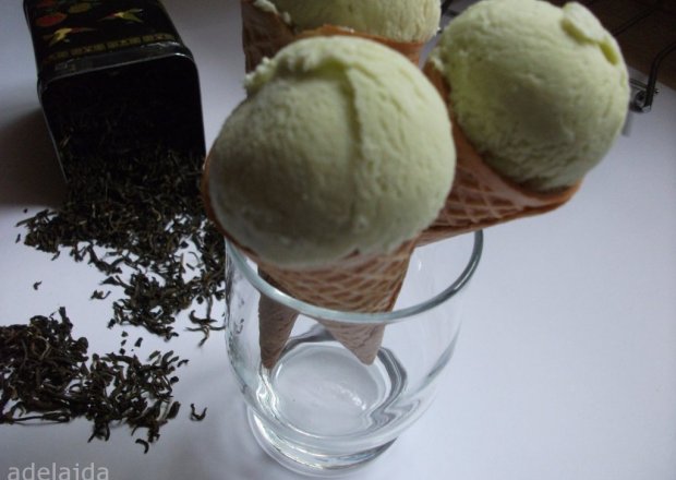 Fotografia przedstawiająca Lody z zielonej herbaty