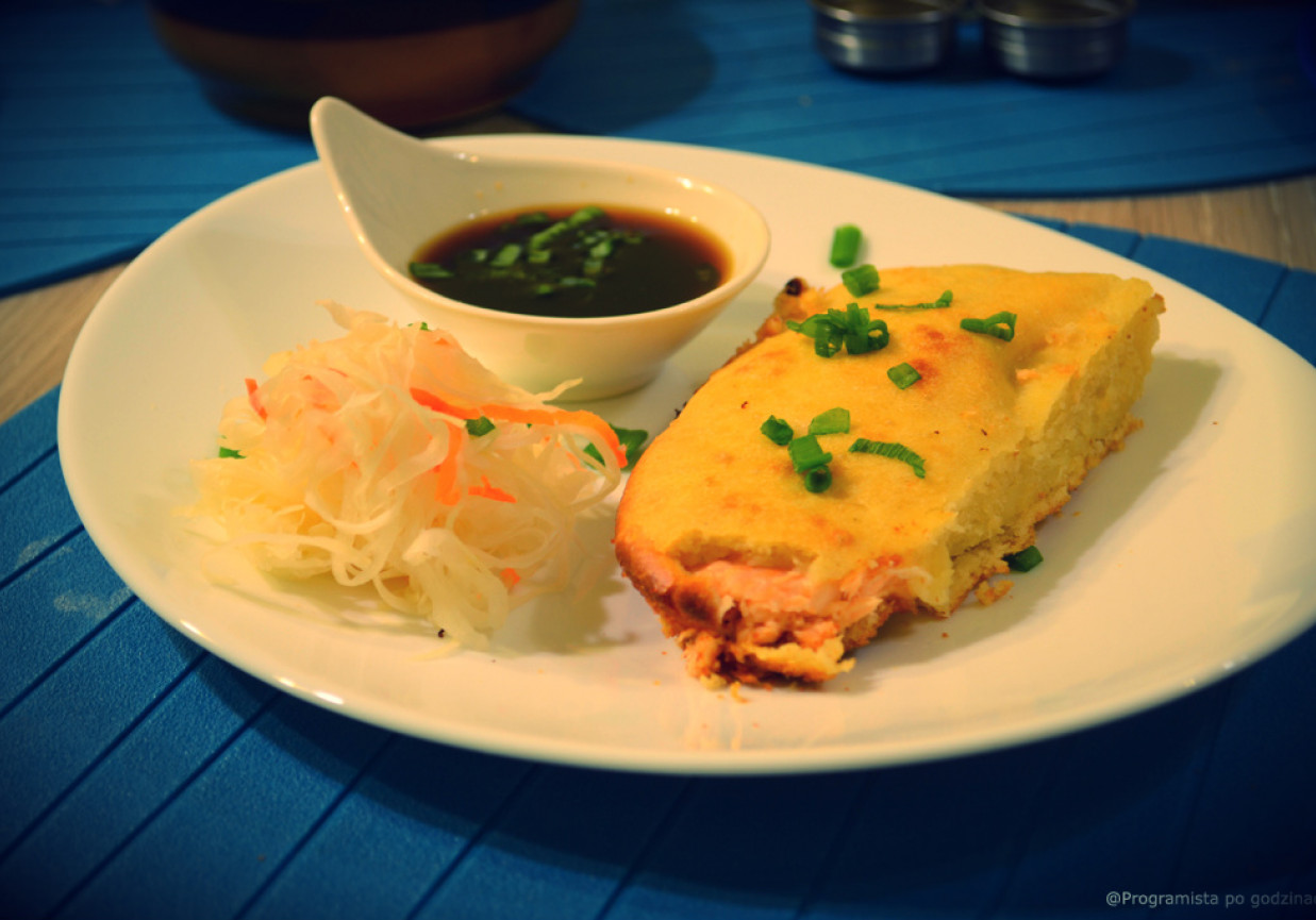 Łosoś w cieście naleśnikowym z sosem teriyaki foto