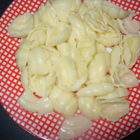 Krok 2 - Łosoś z makaronem foto