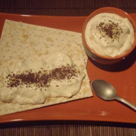 Krok 3 - Maca z serkiem bananowym foto