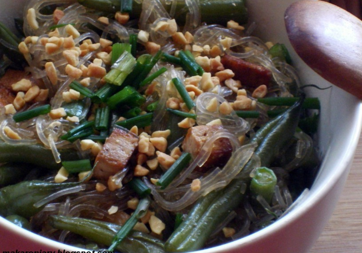 Makaron sojowy z tofu i fasolką szparagową DoradcaSmaku.pl