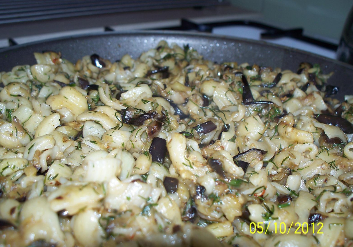 Makaron z bakłażanem foto