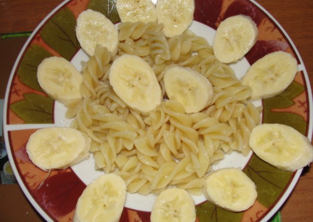 Fotografia przedstawiająca Makaron z bananami