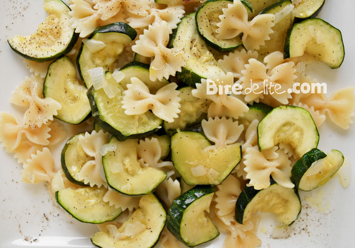 Makaron z cukinią foto