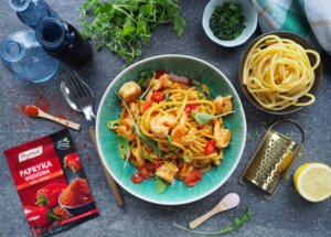 Jak zrobić makaron z krewetkami? foto