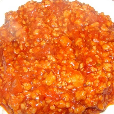 Krok 2 - makaron z mięsem i sosem pomidorowym foto