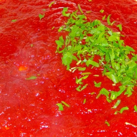 Krok 4 - Makaron z pomidorami i lubczykiem foto