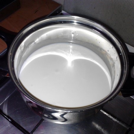 Krok 3 - Makaron z Pulpecikami na zielono foto
