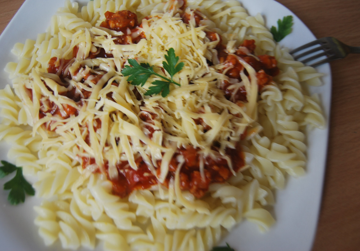Makaron z sosem bolońskim DoradcaSmaku.pl
