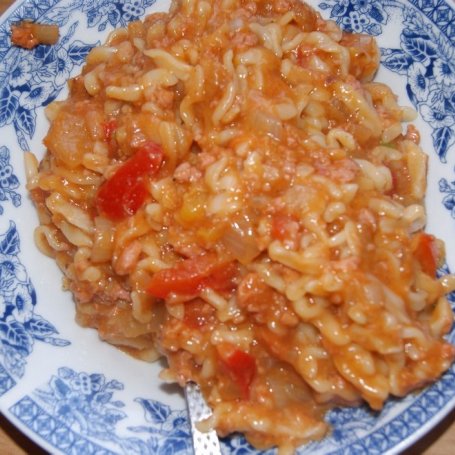 Krok 4 - makaron z sosem foto