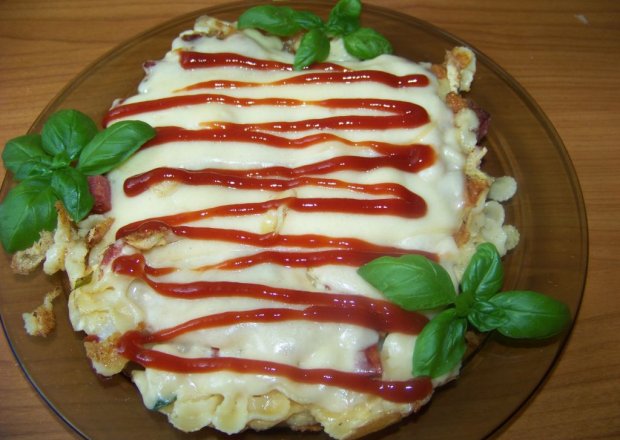 Fotografia przedstawiająca Makaronowy omlet według Agi