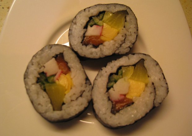 Fotografia przedstawiająca Maki sushi