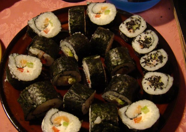 Fotografia przedstawiająca Maki sushi