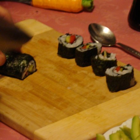 Krok 4 - Maki sushi foto