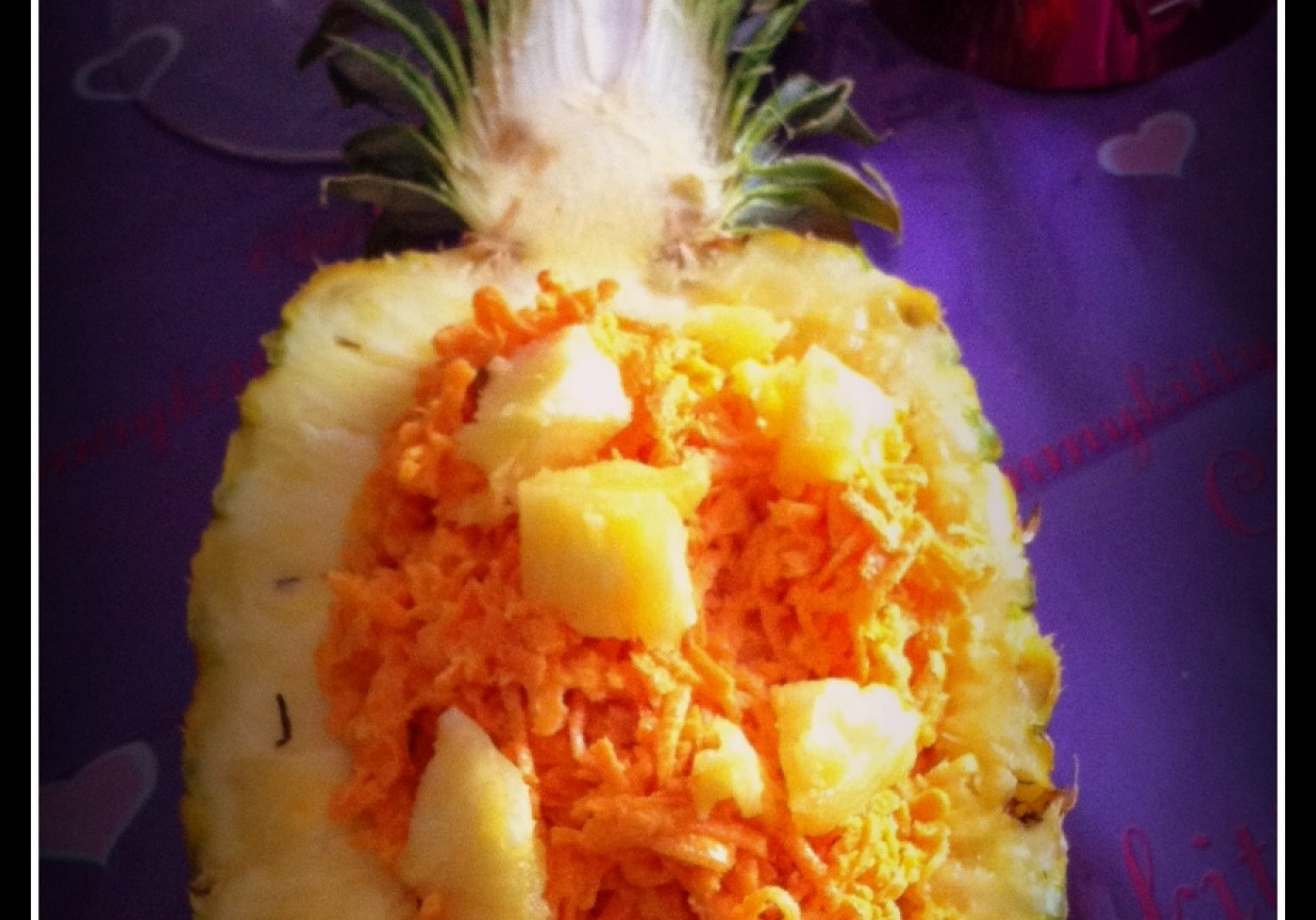 Marchewka w ananasie foto
