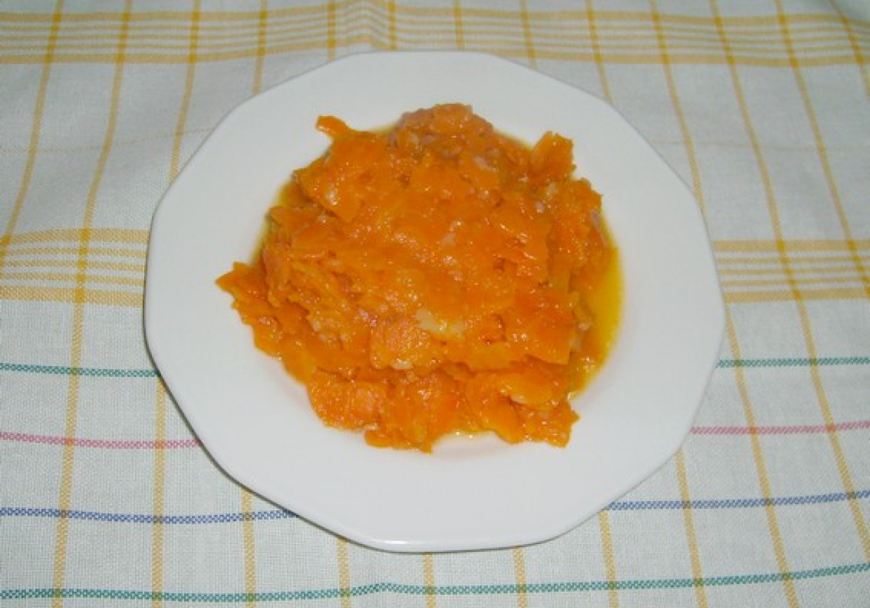 marchewka z masłem foto