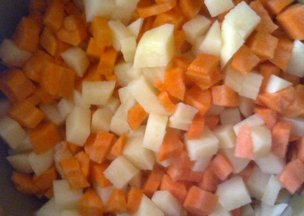 Fotografia przedstawiająca Marchewka z ziemniakami