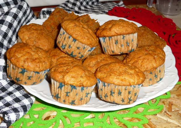 Fotografia przedstawiająca Marchewkowe muffinki