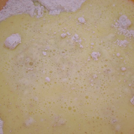 Krok 3 - Marchewkowo-dyniowe muffinki z piegami foto