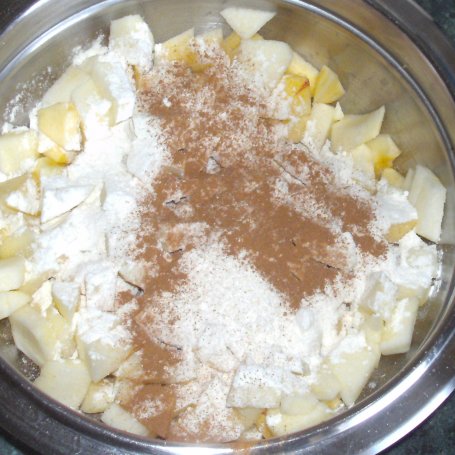 Krok 1 - marchewkowo-jabłkowe budyniowe ciasto ze śmietaną z nutą kokosu... foto